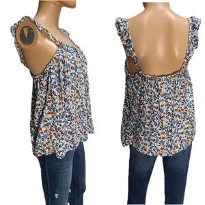 Oak & Trellis sz Large Floral Ruffle Stretch 100% Rayon square neck flowy tank